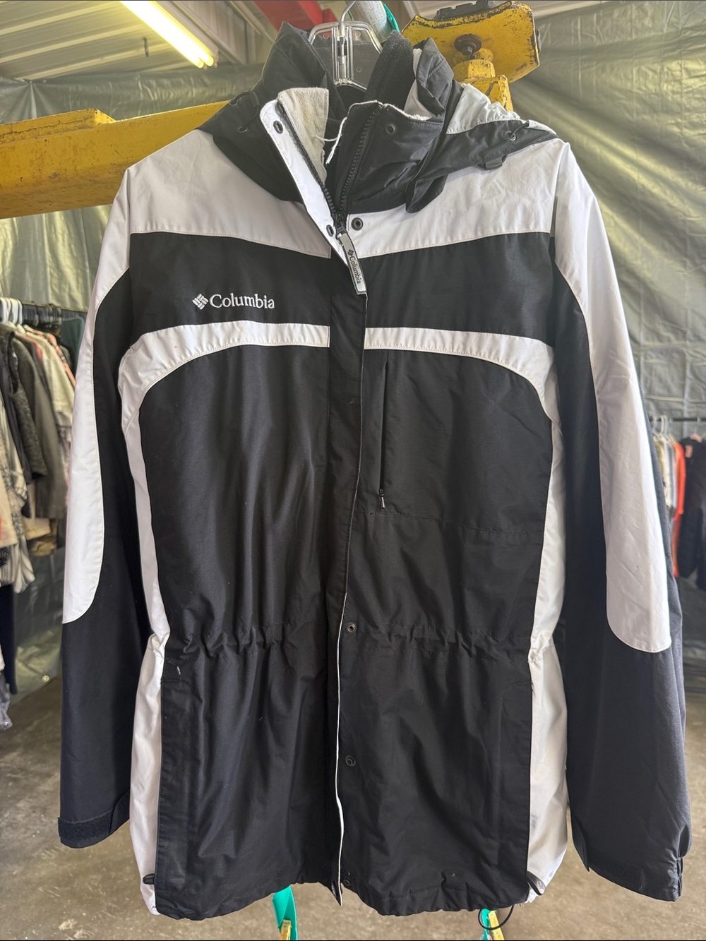 Columbia Black and White Hooded Ski Jacket